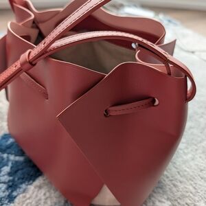 Linjer Rose/blush Tulip Bag- Red